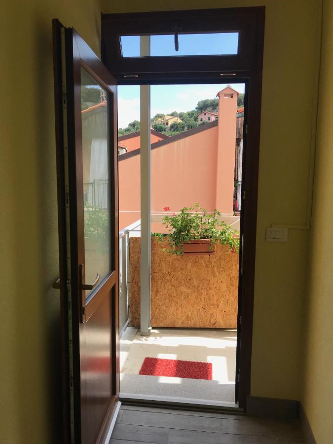 Appartamento Alessandra Finale Ligure Exterior foto